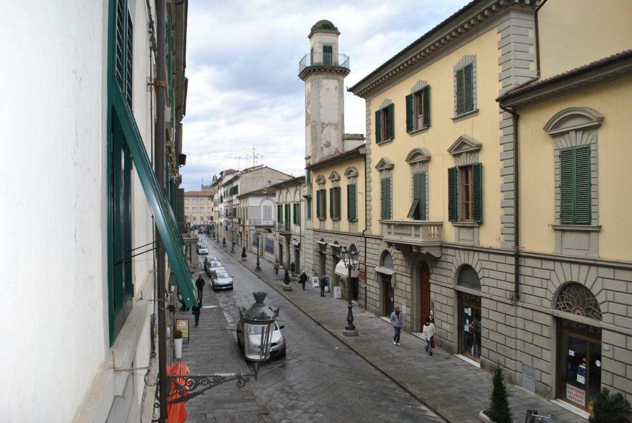 Palazzo Guasti Appartamento Guido Prato  Extérieur photo